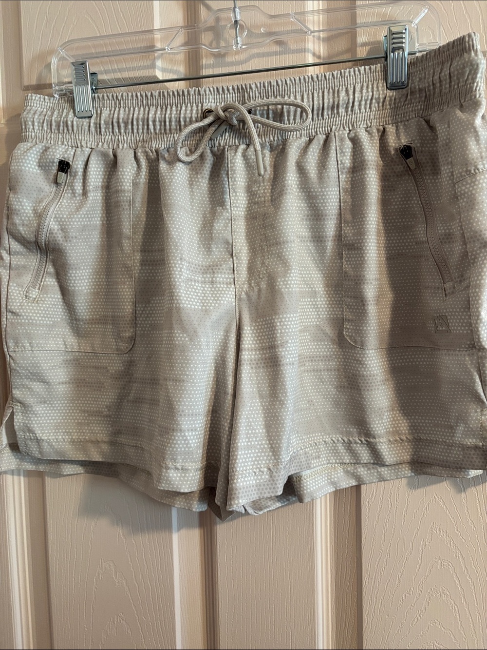 Avalanche Women's Beige Athletic Shorts